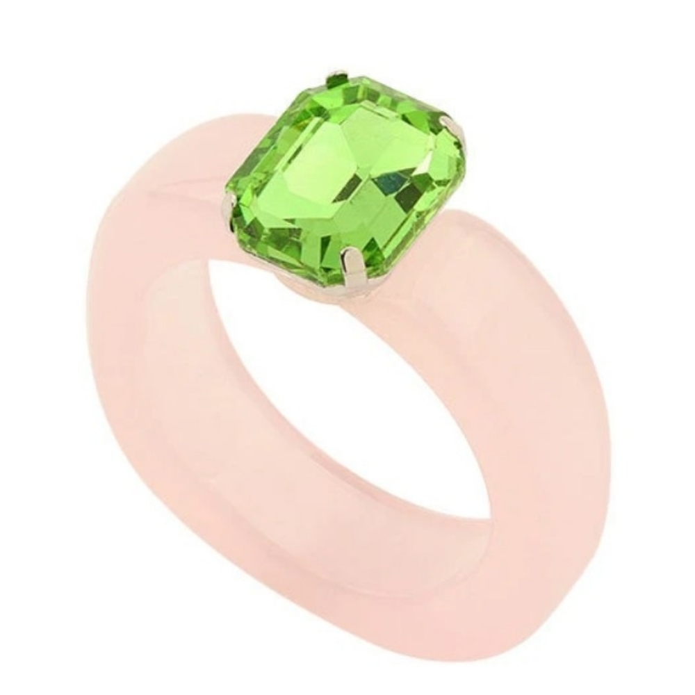 Acrylic jelly design statement ring - faux emerald